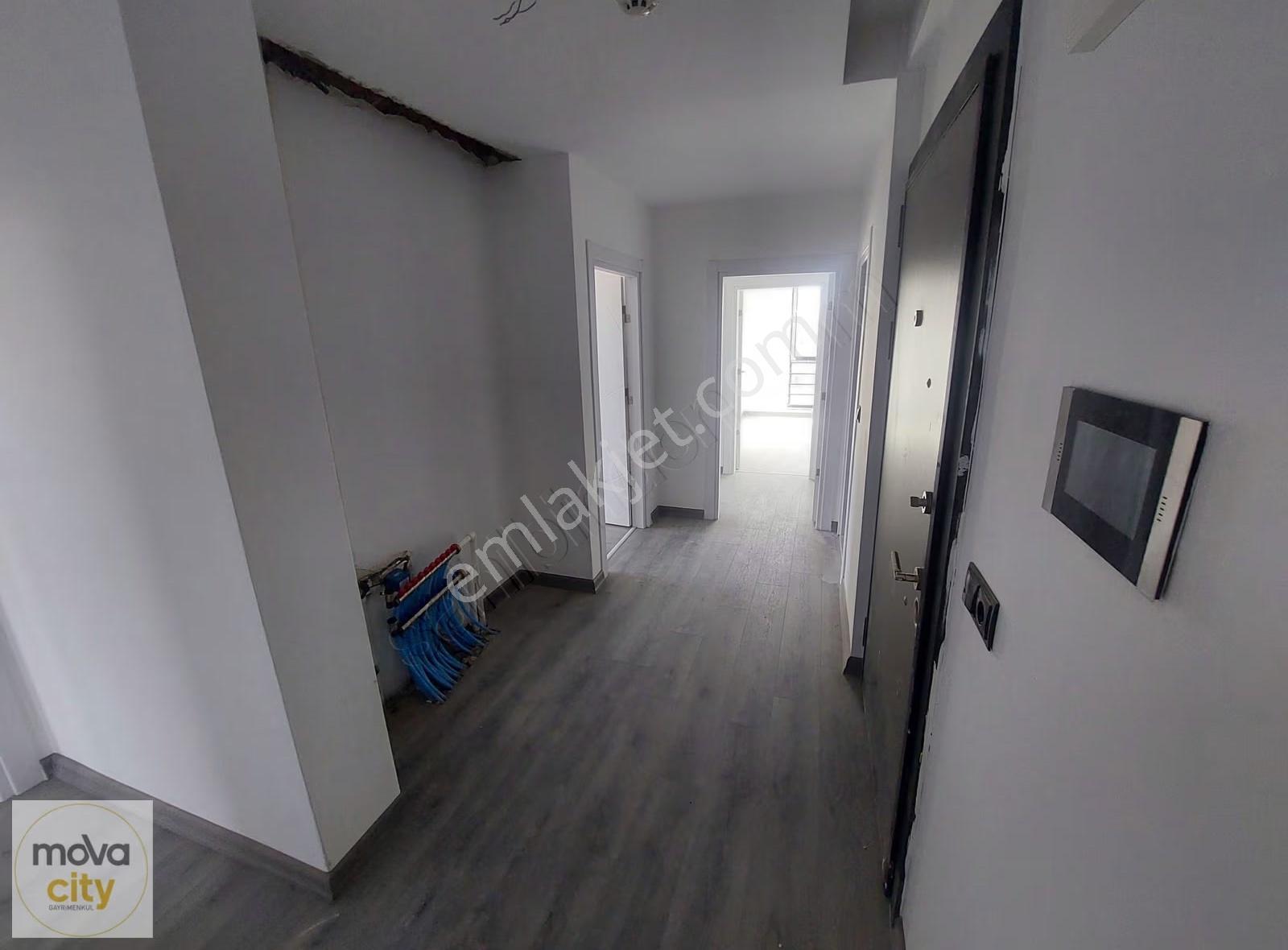 Taş Yapı Kule'de Kiralık Sıfır 4+1 Şehir Manzaralı Daire - Görsel 22