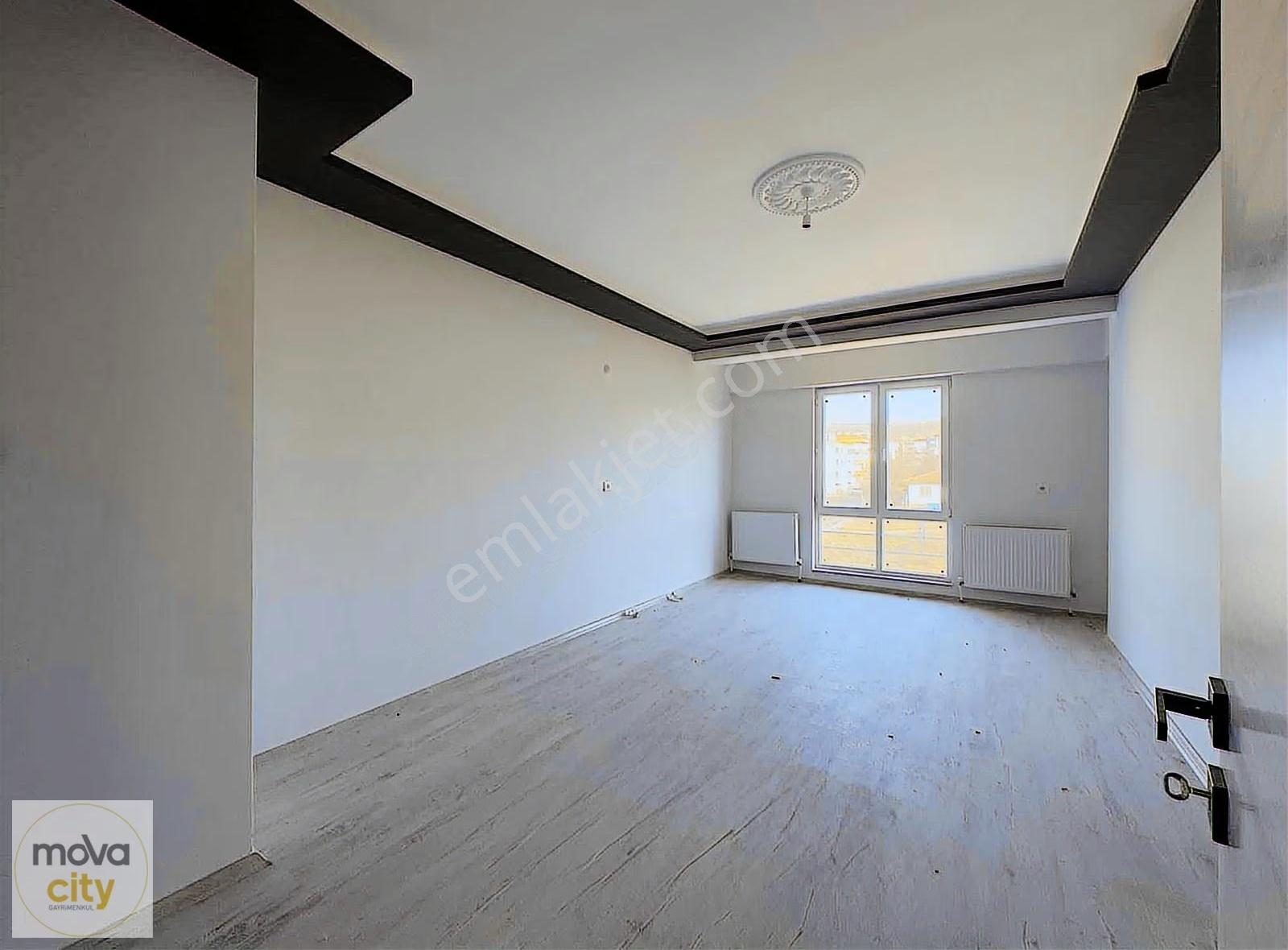 İpeklievlerde 3+1 Güney Cephe Satılık Daire