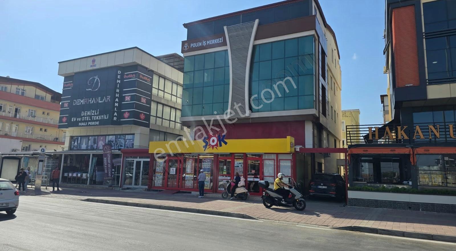 Kiralık İş Merkezi - 7 Adet Ofis / Büro - Görsel 26