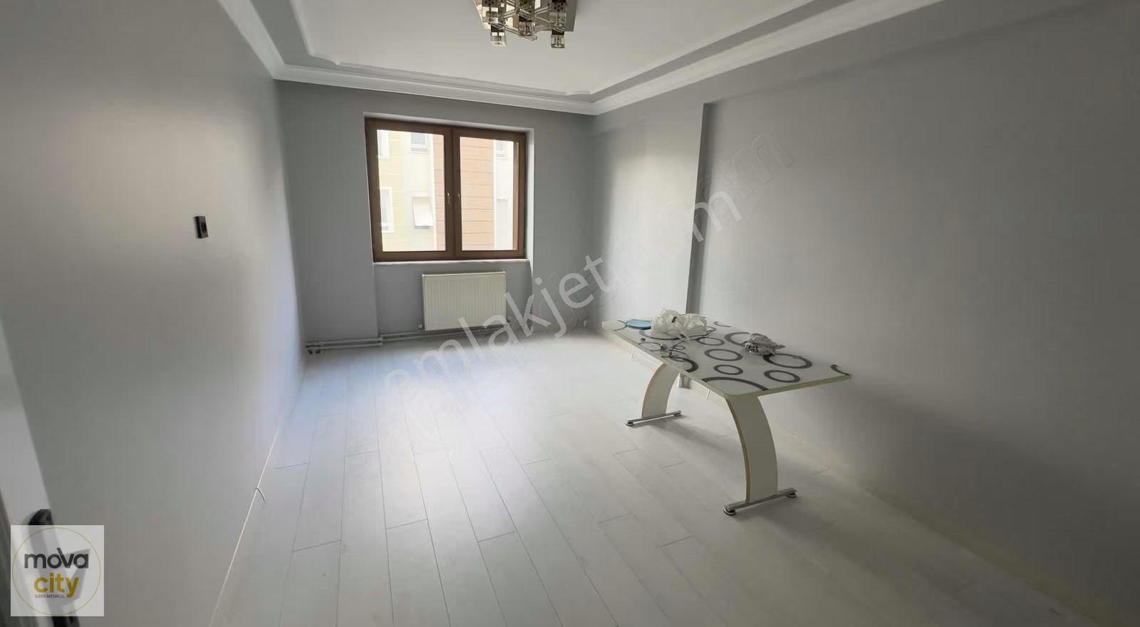 Bahçelievler Lila Ve Oba Taksi Civarı Kiralık Bakımlı 4+1 Daire - Görsel 16