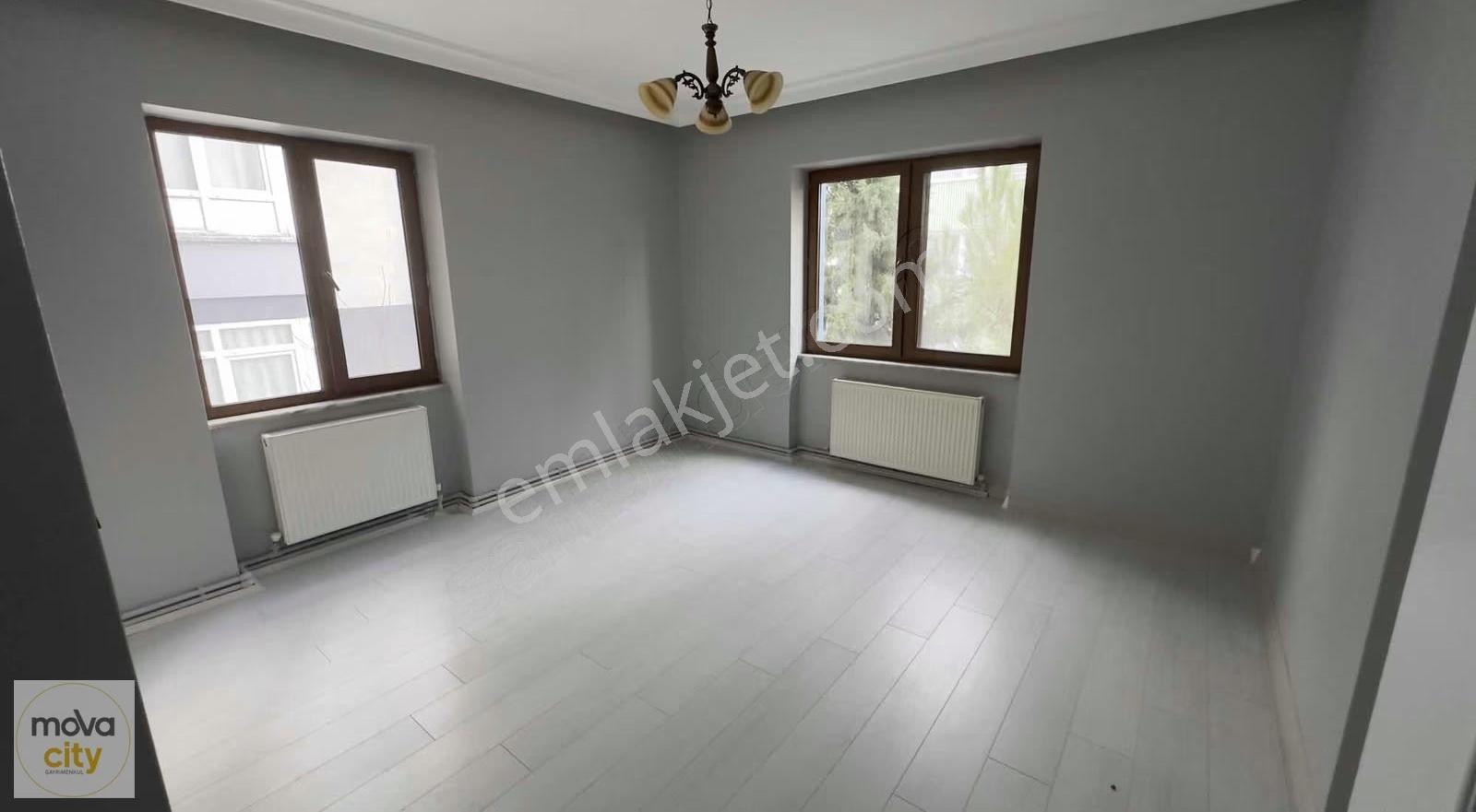 Bahçelievler Lila Ve Oba Taksi Civarı Kiralık Bakımlı 4+1 Daire - Görsel 15