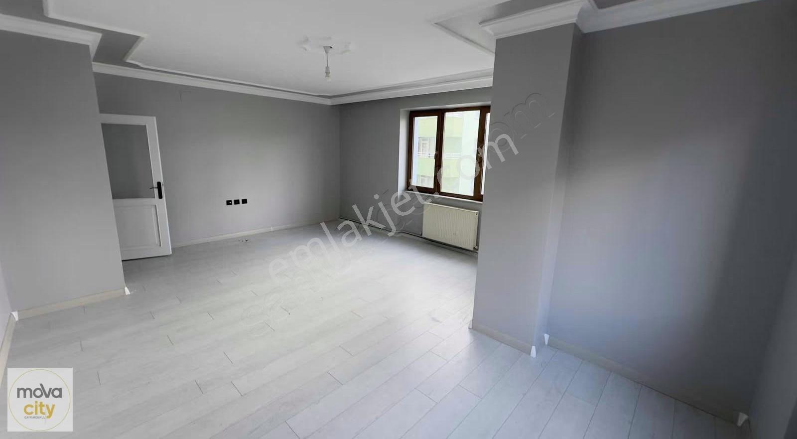 Bahçelievler Lila Ve Oba Taksi Civarı Kiralık Bakımlı 4+1 Daire - Görsel 14