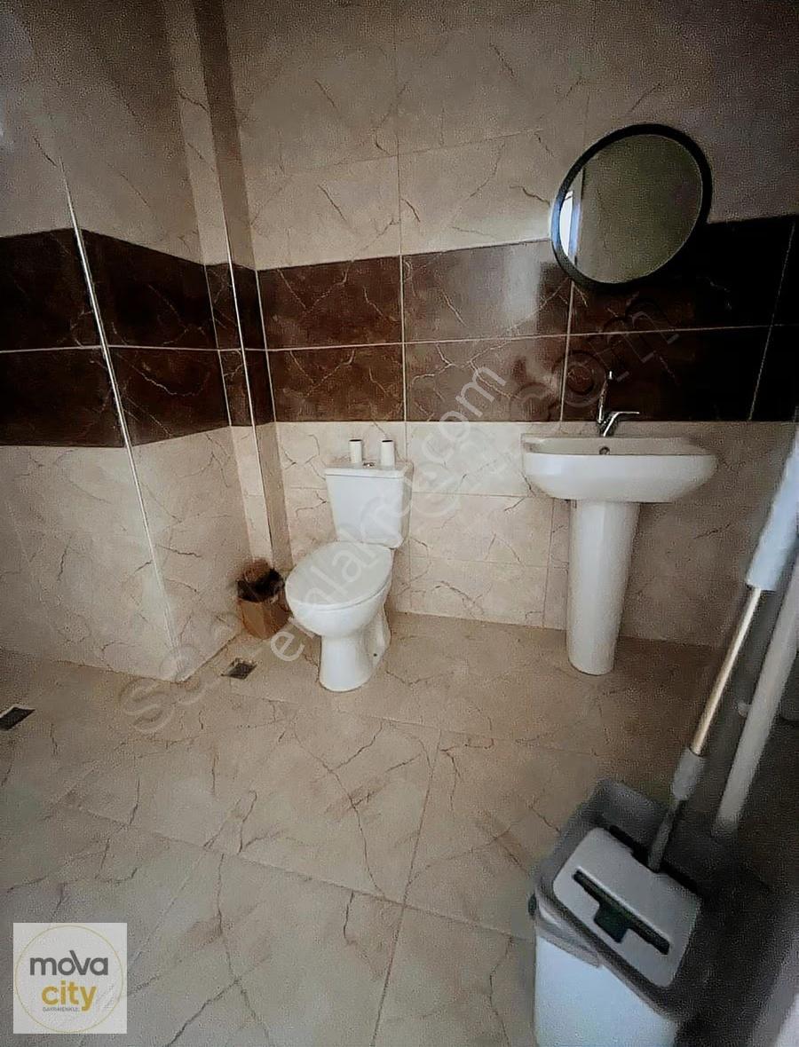 Şehir Merkezinde 1+1 Kiralık Daire - Görsel 13