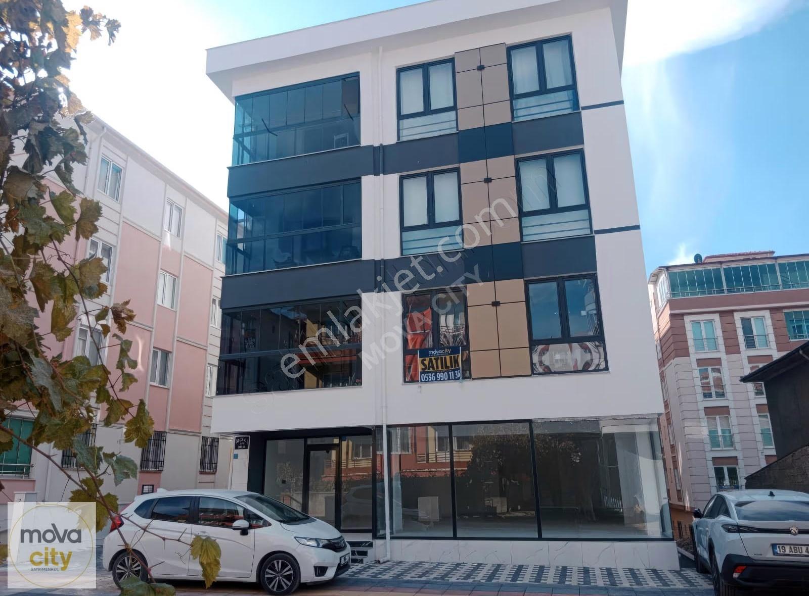 Şenyurt Caddesi Satılık 2+1 Sıfır Daireler