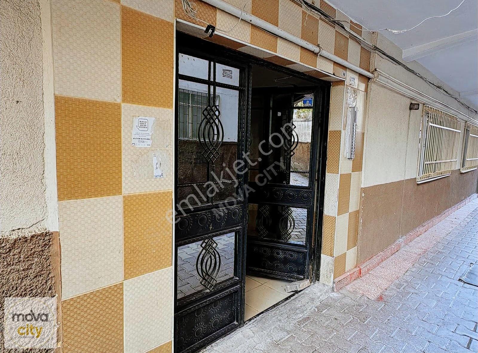 Ata Caddesi Üzerinde Güney Cepheli 3+1 Satılık Daire - Görsel 15