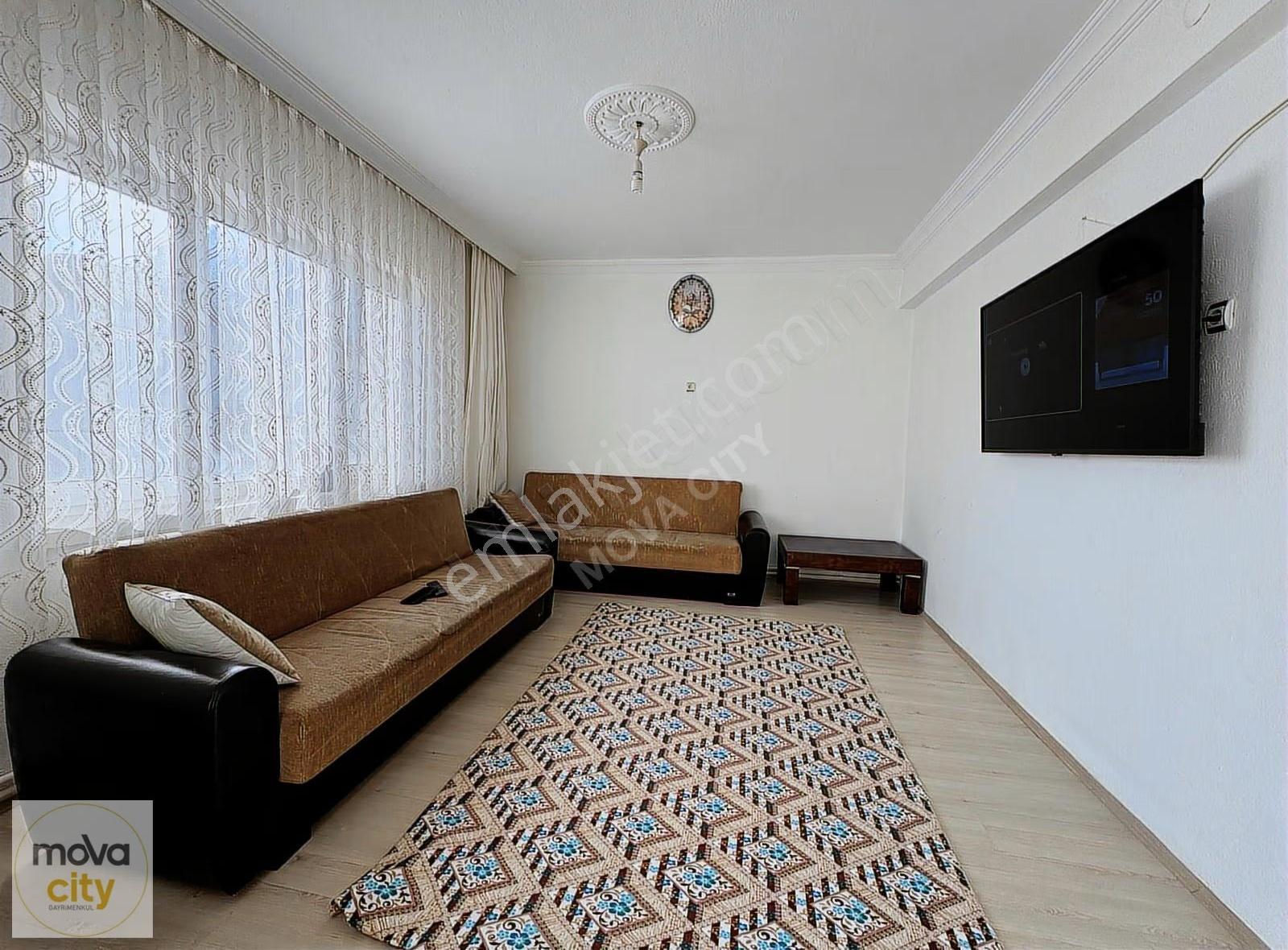 Ata Caddesi Üzerinde Güney Cepheli 3+1 Satılık Daire - Görsel 5