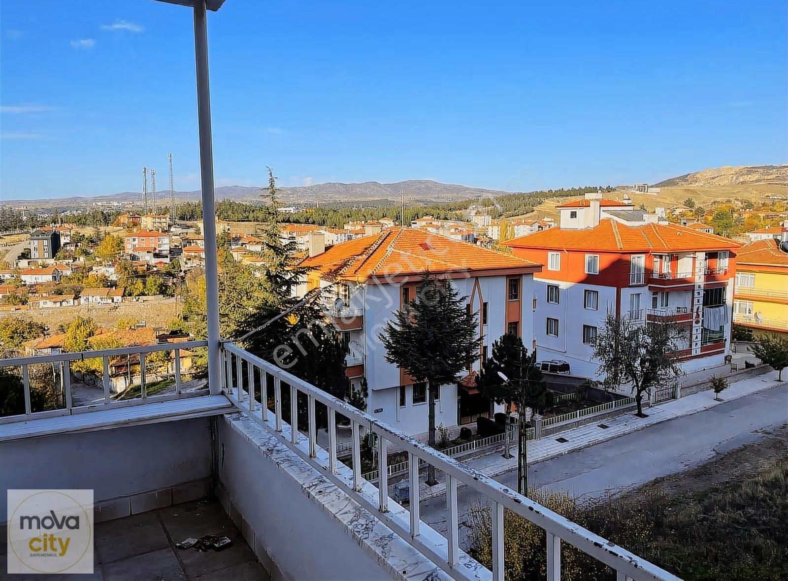 Bahar Caddesinde 3+1 Satılık Daire - Görsel 5