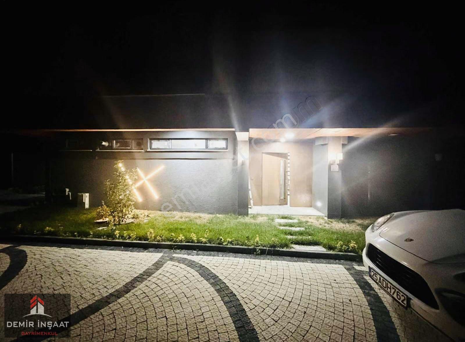 Demir İnşaat'tan 7/24 Güvenlikli 4+1 400m2 Ultra Lüx Villa - Görsel 18