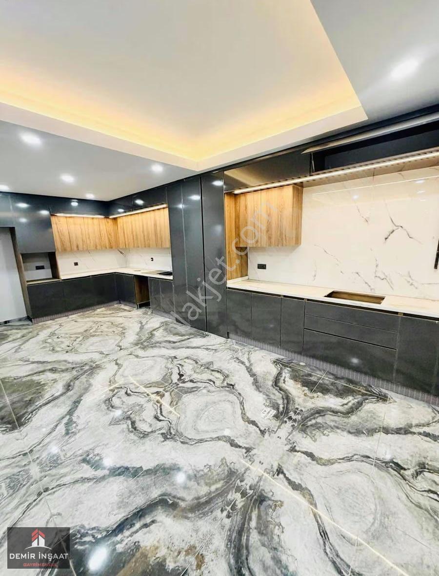 Demir İnşaat'tan 7/24 Güvenlikli 4+1 400m2 Ultra Lüx Villa - Görsel 8