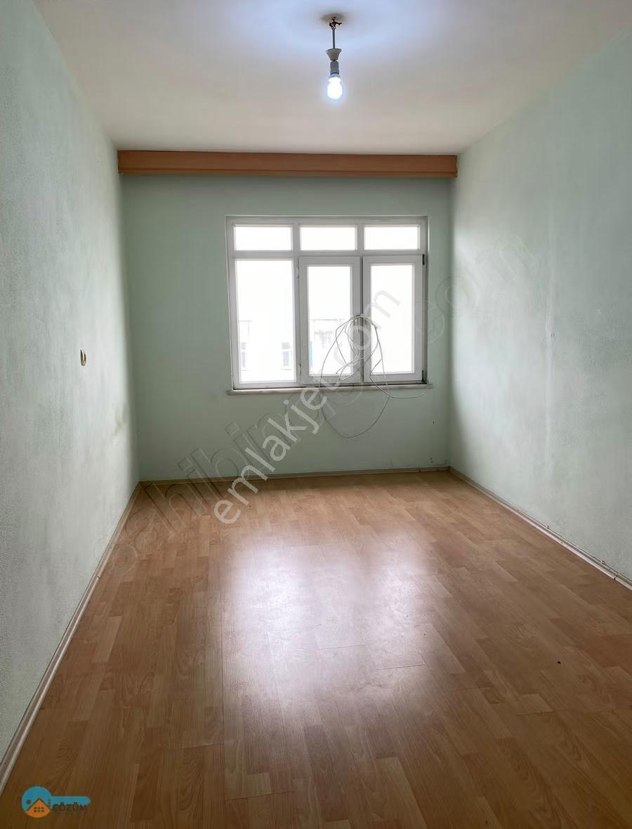 Merkez De 2+1 - 110 M2 Ayrı Mutfak Daire - Görsel 8