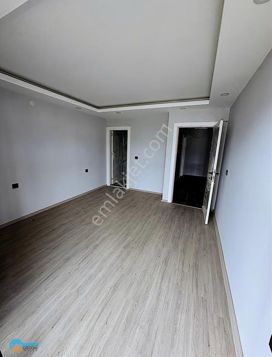 Deniz Yolunda Kullanışı Güzel 2+1 Dubleks Sıfır Daire - Görsel 14