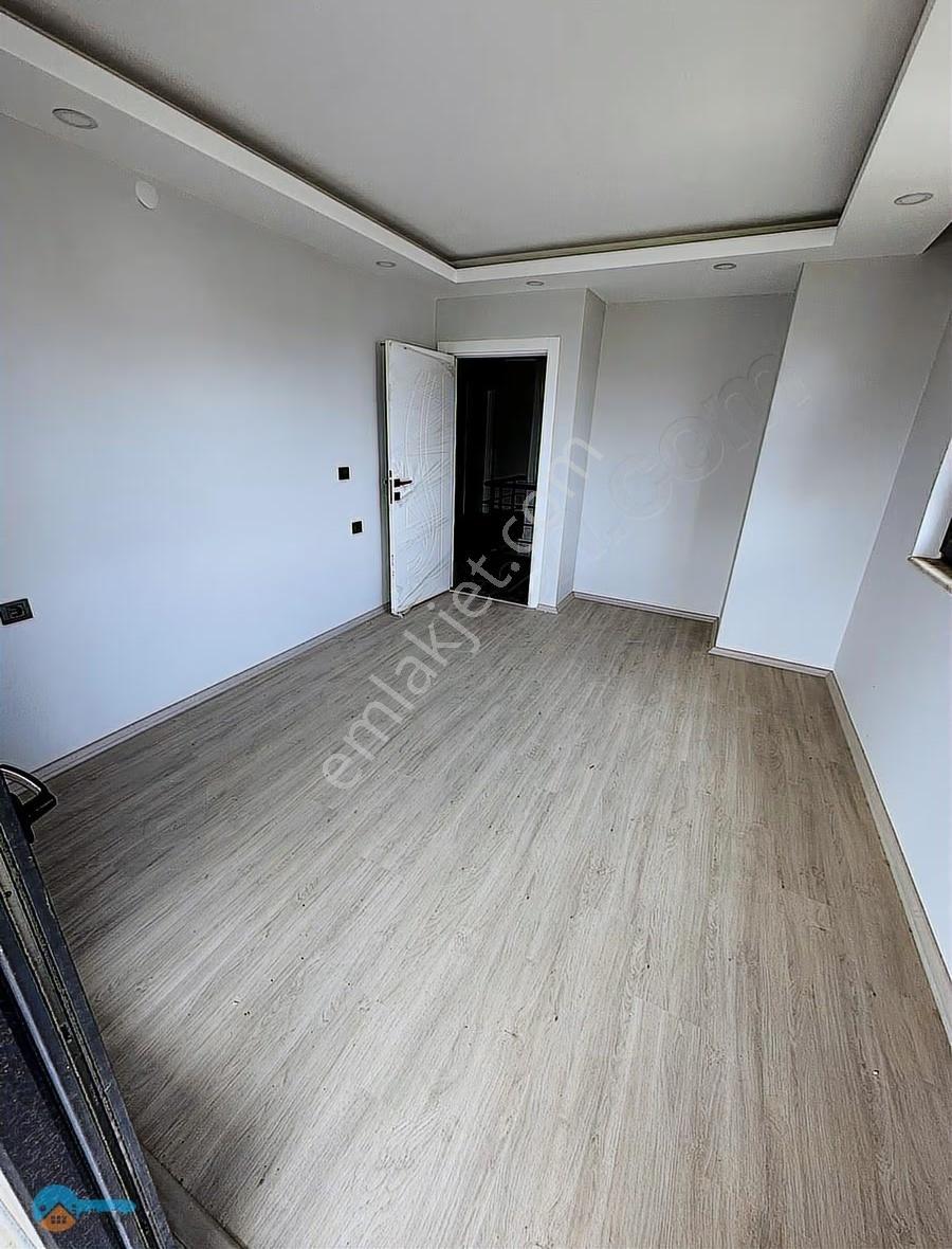 Deniz Yolunda Kullanışı Güzel 2+1 Dubleks Sıfır Daire - Görsel 9