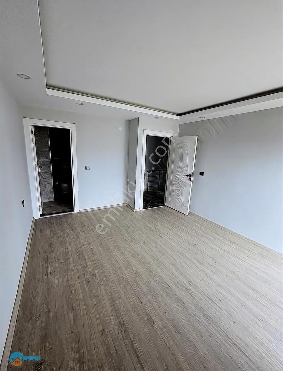 Deniz Yolunda Kullanışı Güzel 2+1 Dubleks Sıfır Daire - Görsel 4