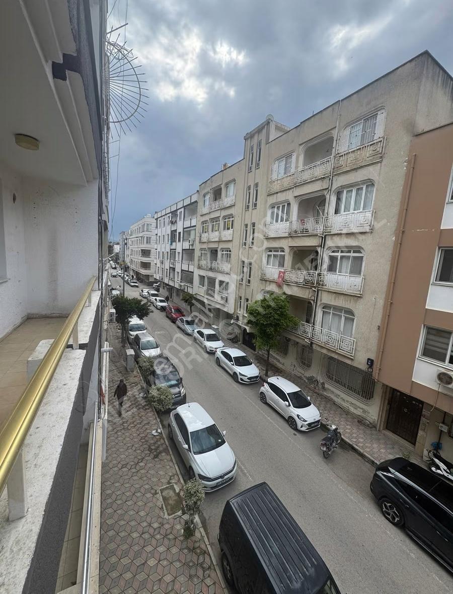 Sahile Yürüme Mesafesinde Merkezi Konumda Satılık 3+1 Daire - Görsel 15