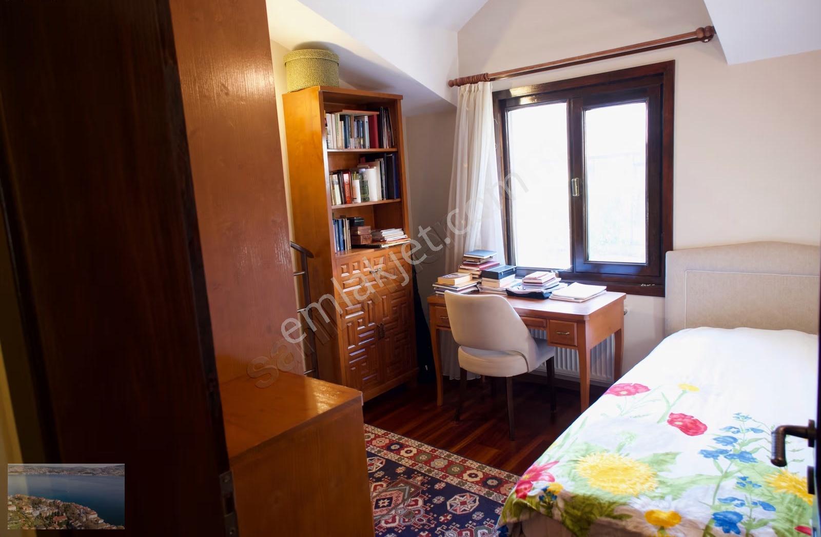 Başiskele Koruma Villalarında Özel Tasarım Tripleks Villa - Görsel 19
