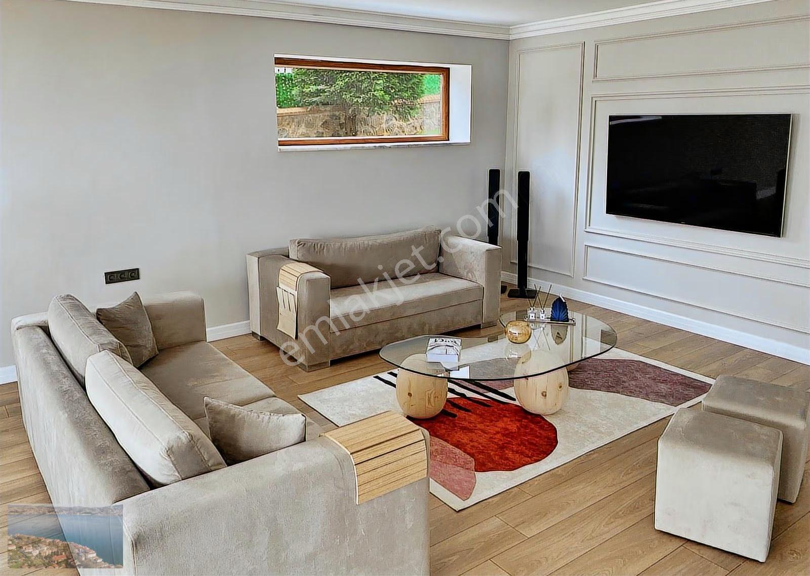 Atatürk Köşkü'ne Komşu A'dan Z'ye Yenilenmiş Satılık Villa! - Görsel 32