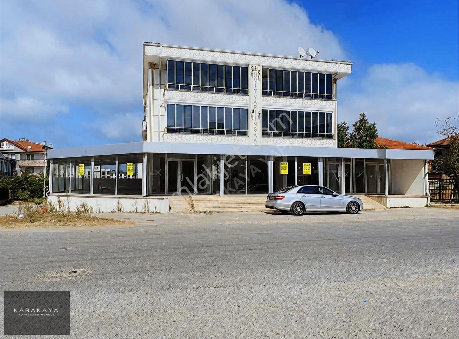 Merkezi Lokasyonda Kurumsal Firmalara Kiralık Geniş Mağaza Depo - Görsel 13