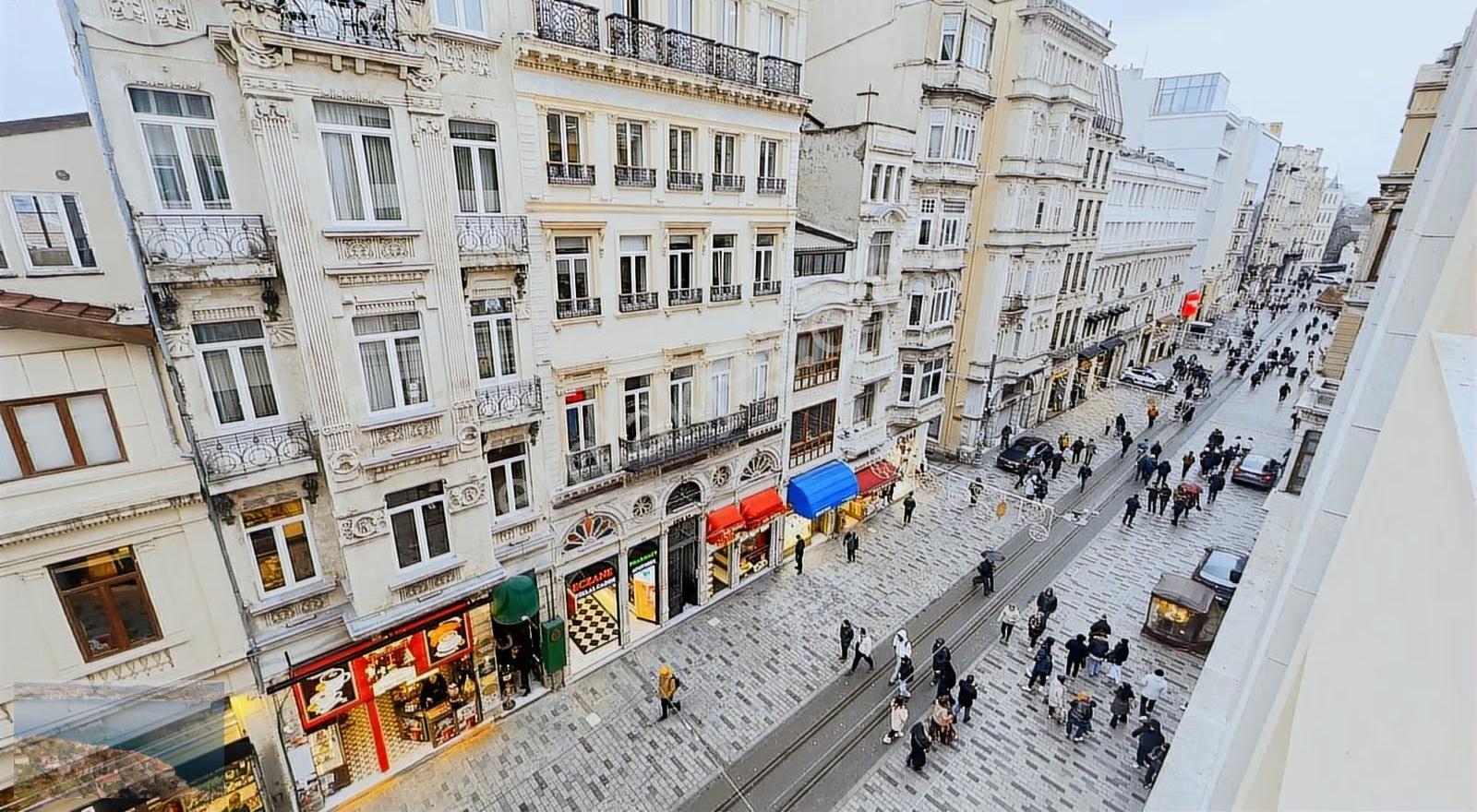 Beyoğlu İstiklal Caddesi Tabela Değeri Yüksek 1+1 Kiralık Ofis - Görsel 14