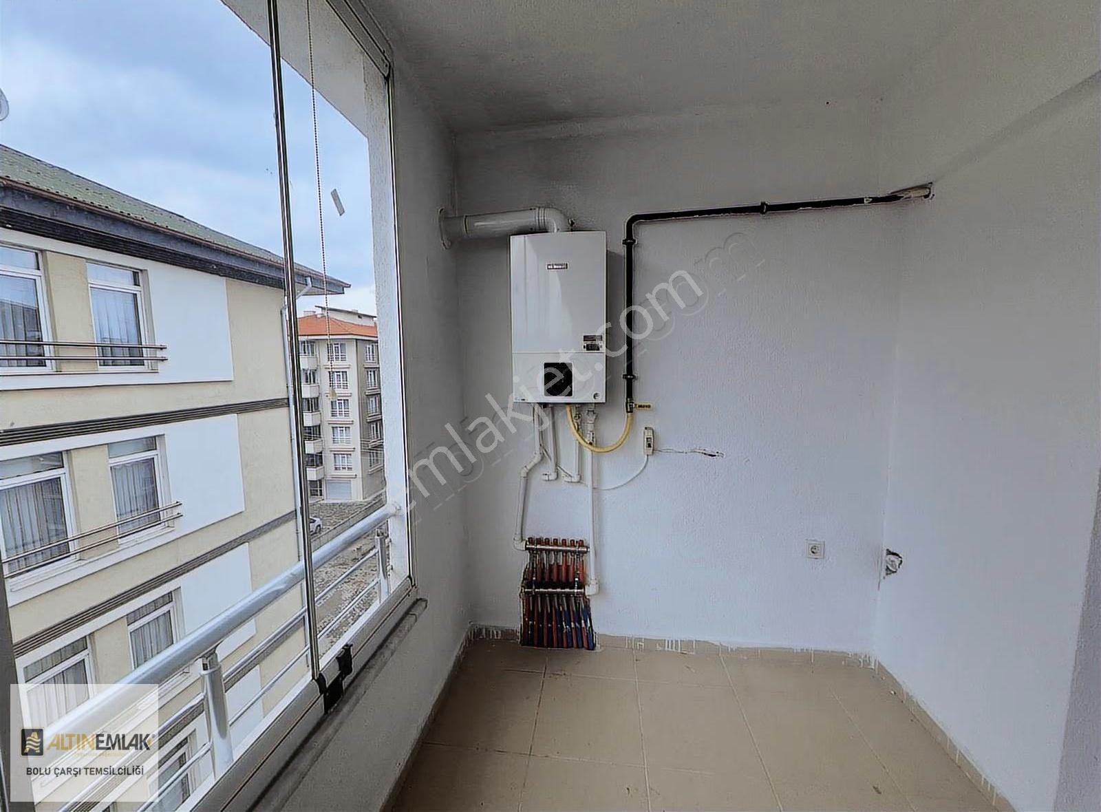 İzzet Baysal Mahallesi Merkezinde, Cadde Üstü Yatırımlık 2+1 - Görsel 10