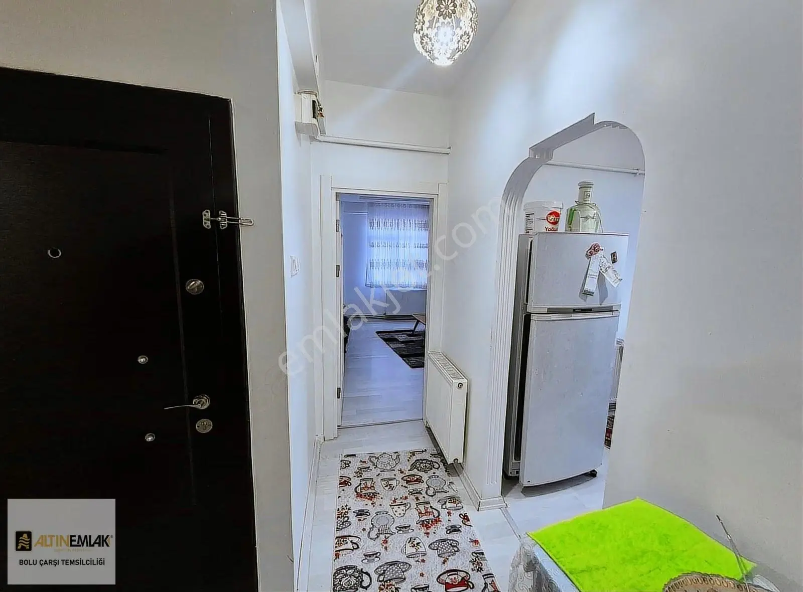 İhsaniye Cadde Üzeri | Yenilenmiş Daire | 2+1 Ara Kat - Görsel 4