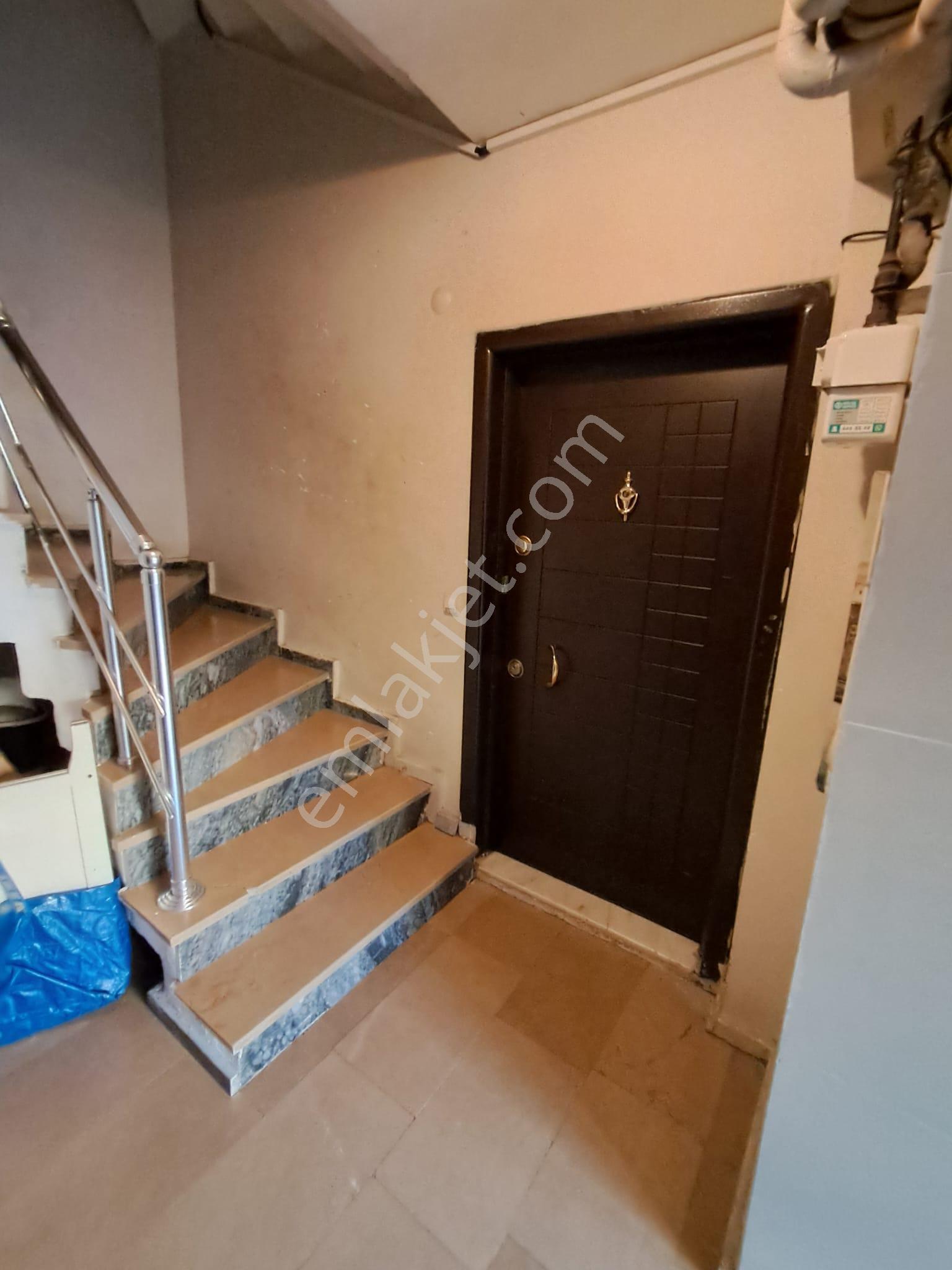 Ataşehir Kayışdağında Recai Caddesinde 45m2 1+1 Giriş Daire - Görsel 11