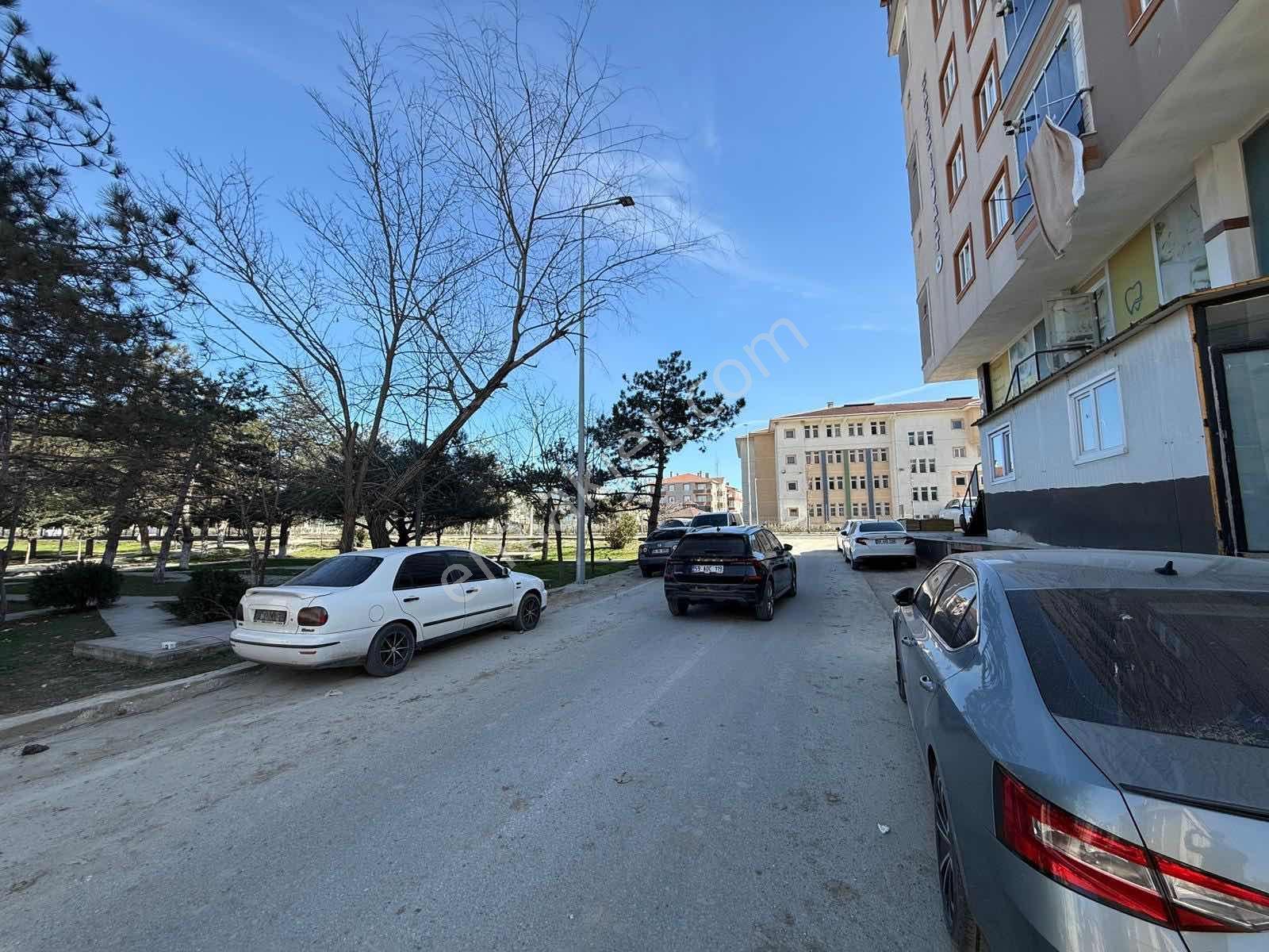 Gümüş Grouptan Okullar Bölgesinde 2+1 Giriş Daire - Görsel 19