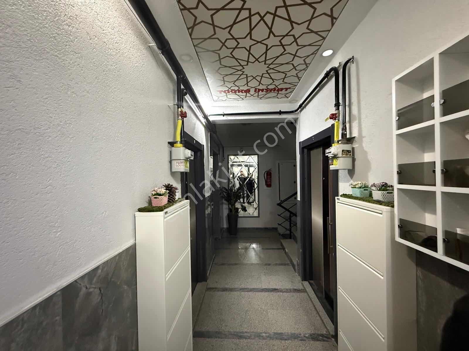 Gümüş Grouptan Okullar Bölgesinde 2+1 Giriş Daire - Görsel 11