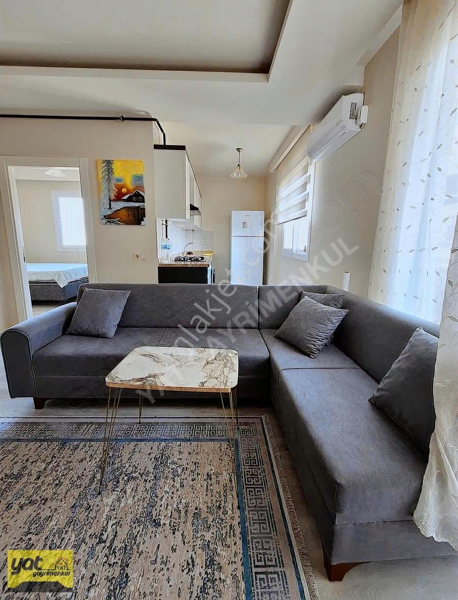 Çiftlikköy'de Havuzlu, Eşyalı 1+1 Kiralık Daire - Görsel 7