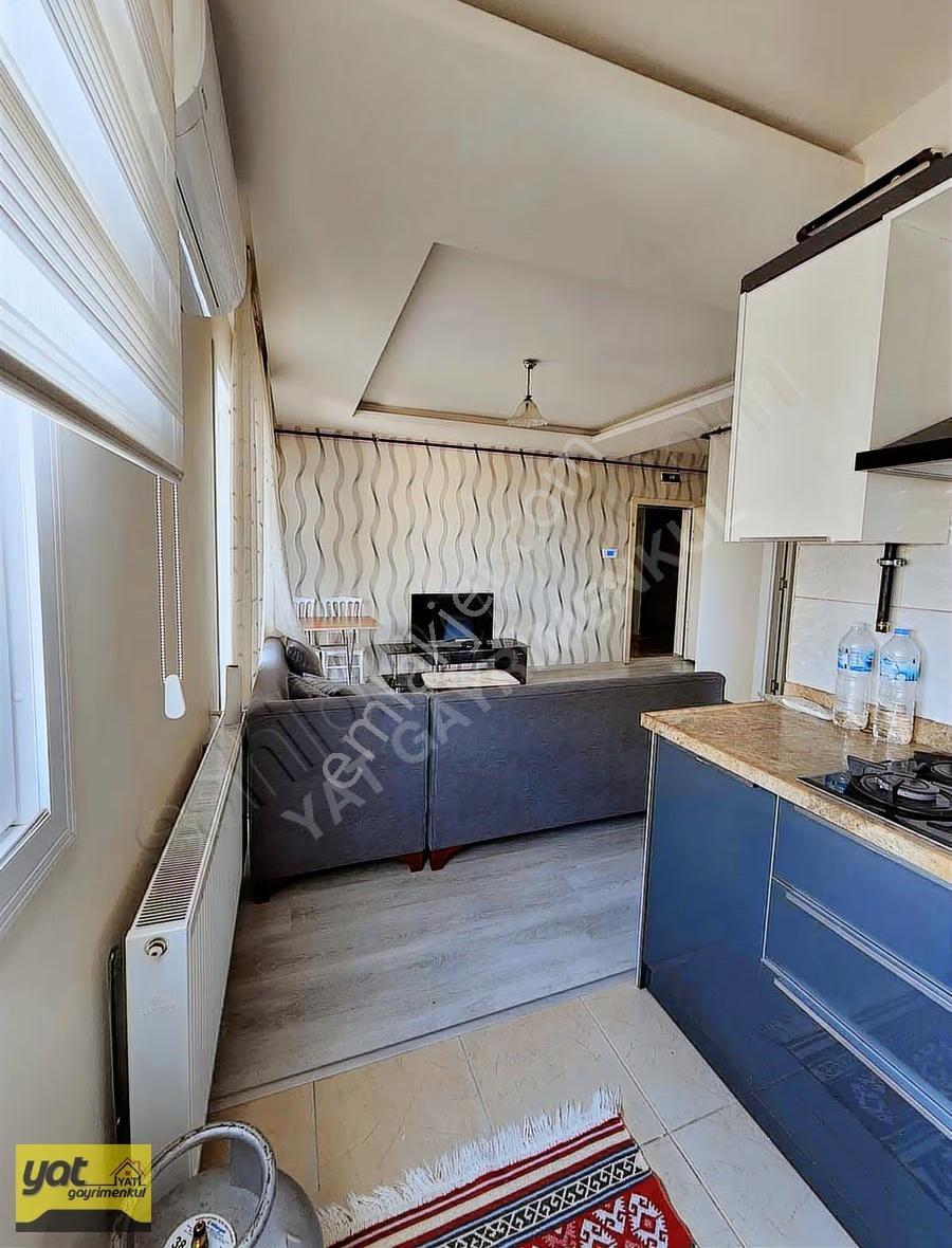 Çiftlikköy'de Havuzlu, Eşyalı 1+1 Kiralık Daire - Görsel 6