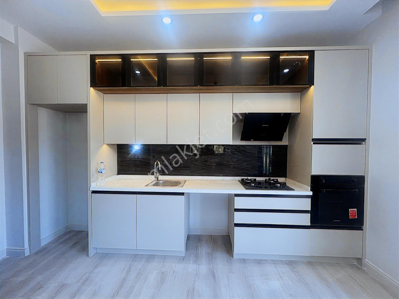Kavuşturan Emlak'tan Edremit Güre'de Satılık 2+1 Sıfır Daireler - Görsel 13