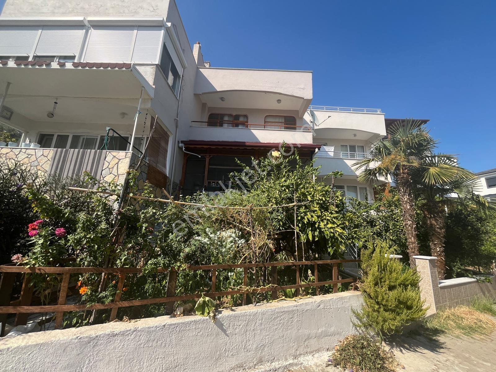 Kavuşturan Emlak'tan Güre'de Denize 300 Metre Fırsat Villa - Görsel 2