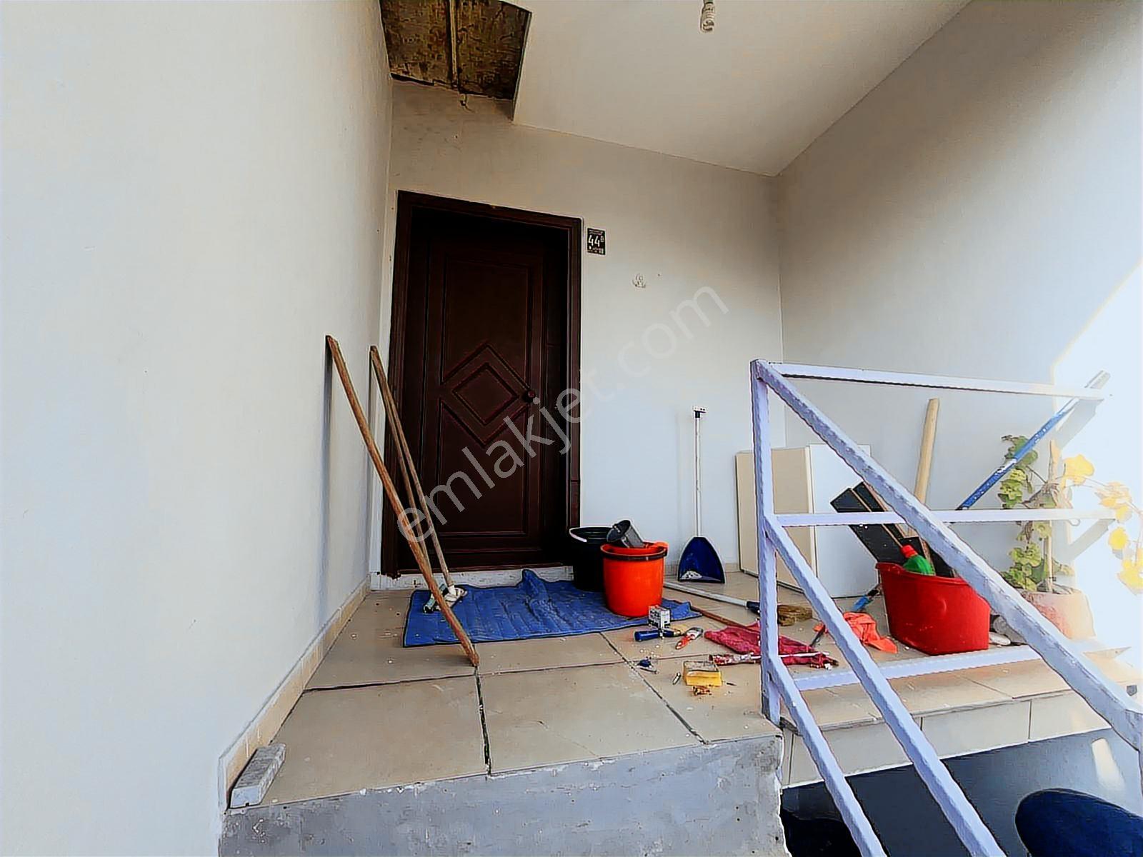 Kavuşturan Emlak'tan Güre'de Manzaralı Eşyalı Kiralık 2+1 Daire - Görsel 28