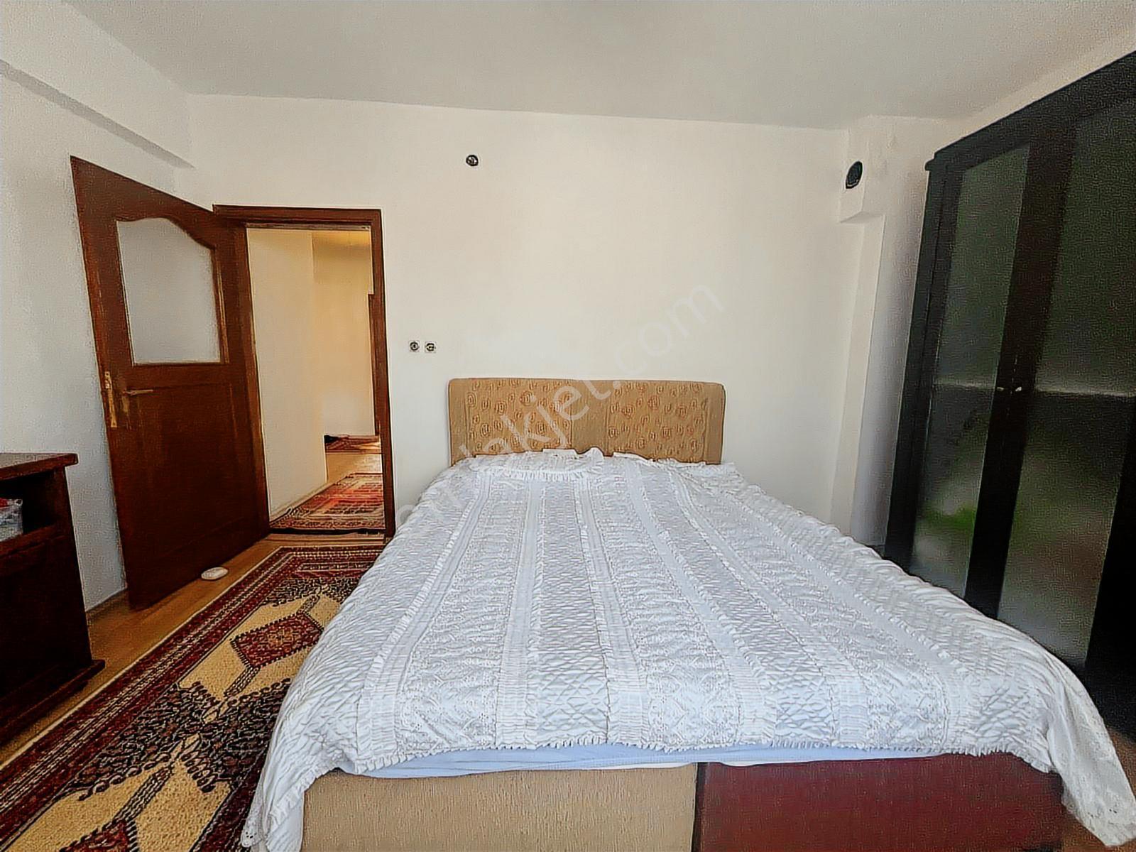 Kavuşturan Emlak'tan Güre'de Manzaralı Eşyalı Kiralık 2+1 Daire - Görsel 16