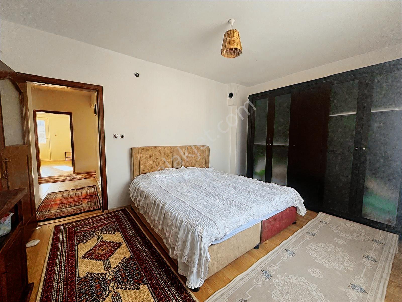Kavuşturan Emlak'tan Güre'de Manzaralı Eşyalı Kiralık 2+1 Daire - Görsel 22