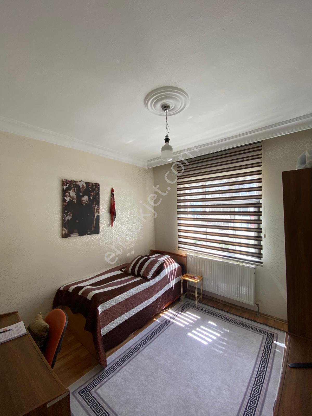 Serhat Mahallesinde Satılık Site İçi 3+1 Daire - Görsel 8