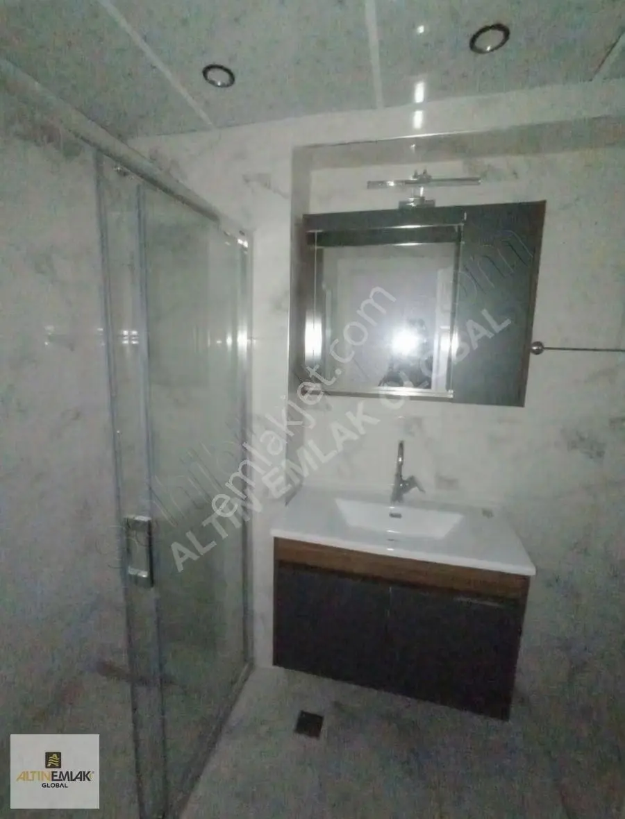 Ortaca'da İş Yeri Ve Ofis İçin Kiralık 1+1,1+0 Daireler - Görsel 11