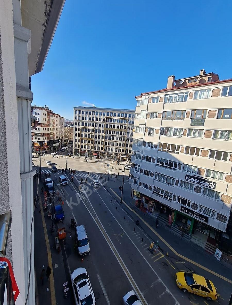 Kabze Emlaktan Sivas Mrk.istasyon Caddesi Civarı Kiralık Daire.. - Görsel 3