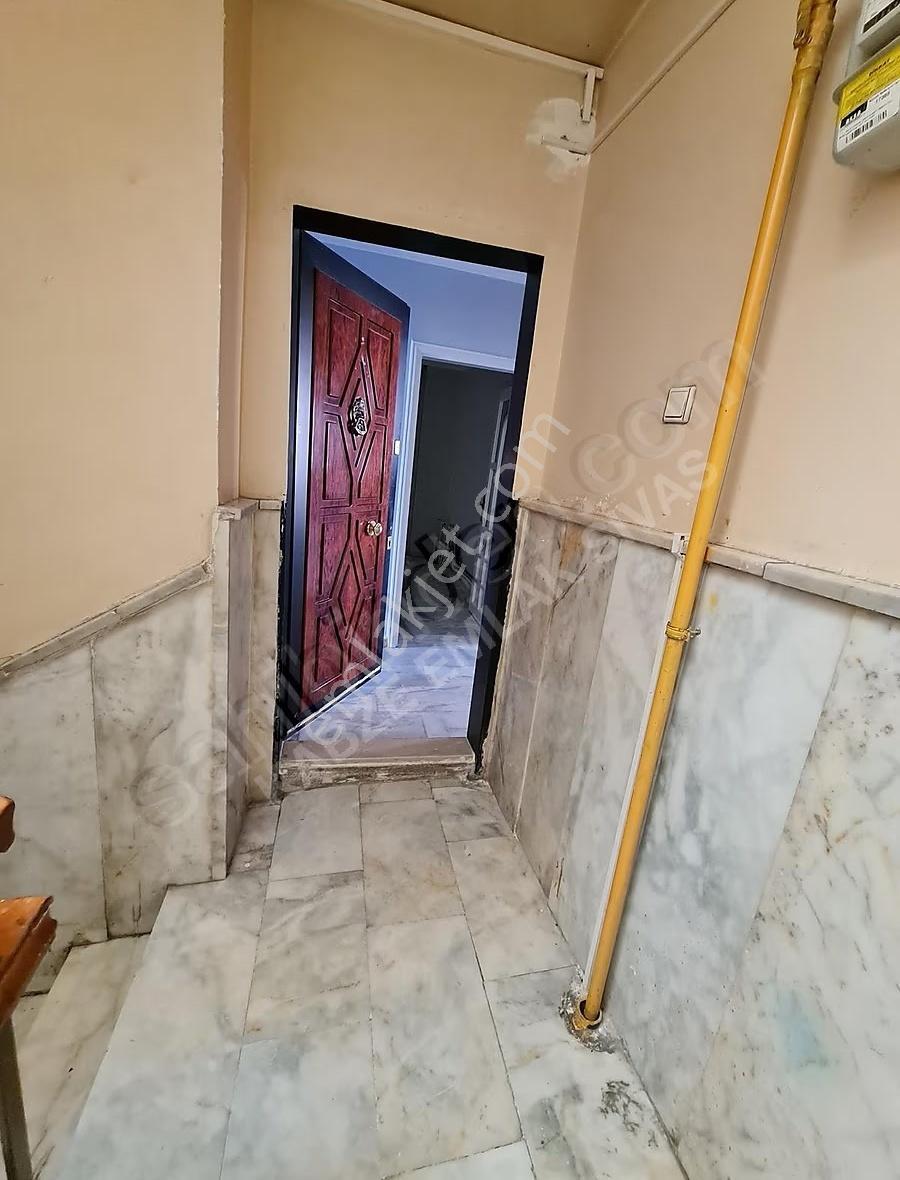 Kabze Emlaktan Sivas Mrk.istasyon Caddesi Civarı Kiralık Daire.. - Görsel 11