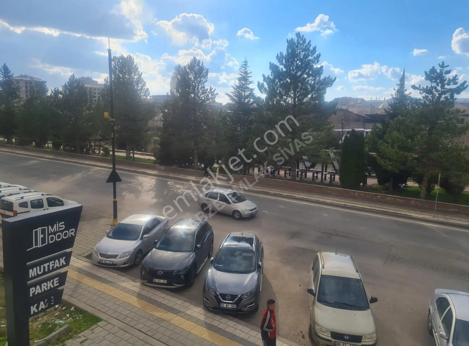 Sivas Merkez Aksu Civarı Eşyalı Kiralık 2+1 Daire - Görsel 4