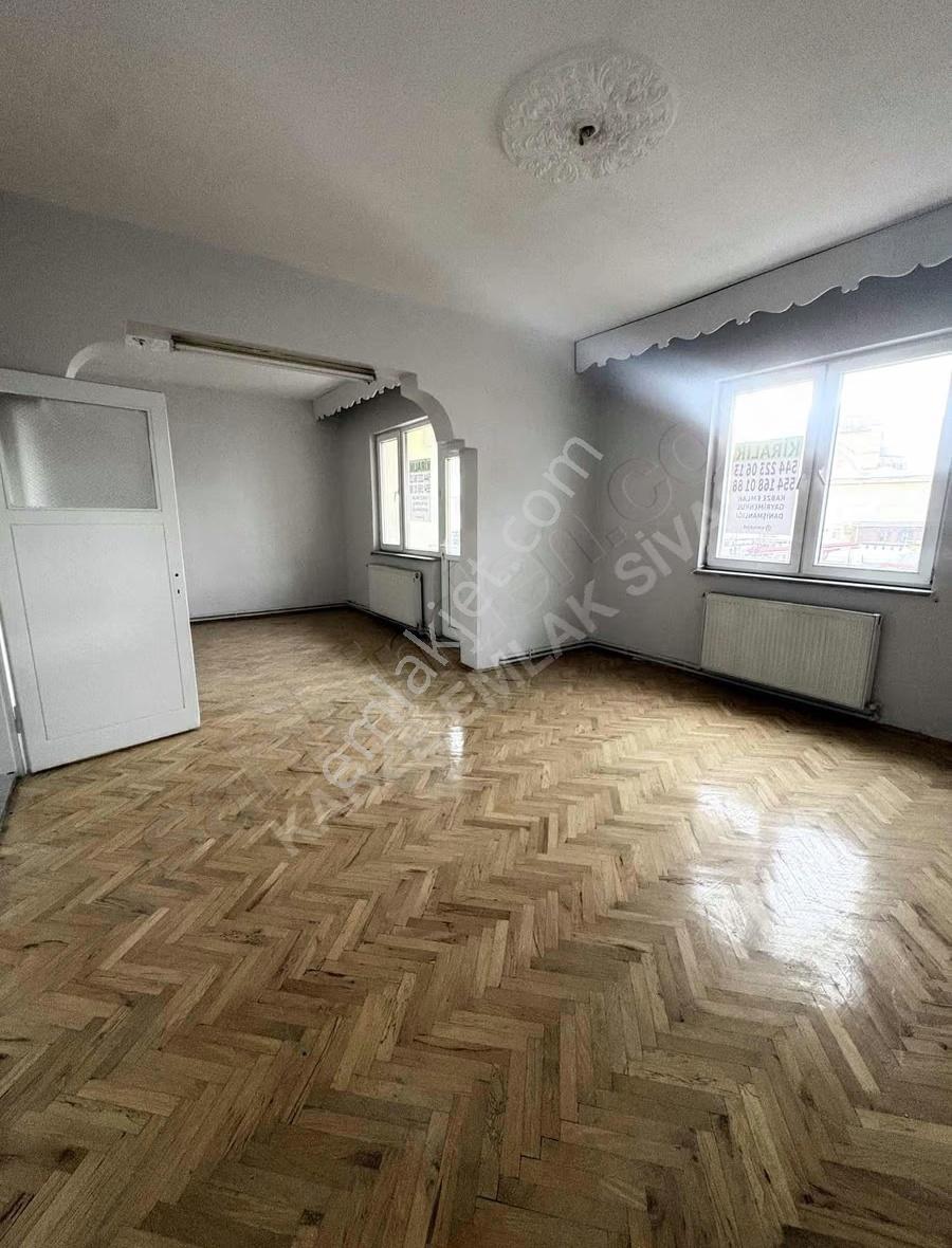 Kabze Emlaktan Çarşıbaşı Mahallesinde Kiralık Daire - Görsel 21