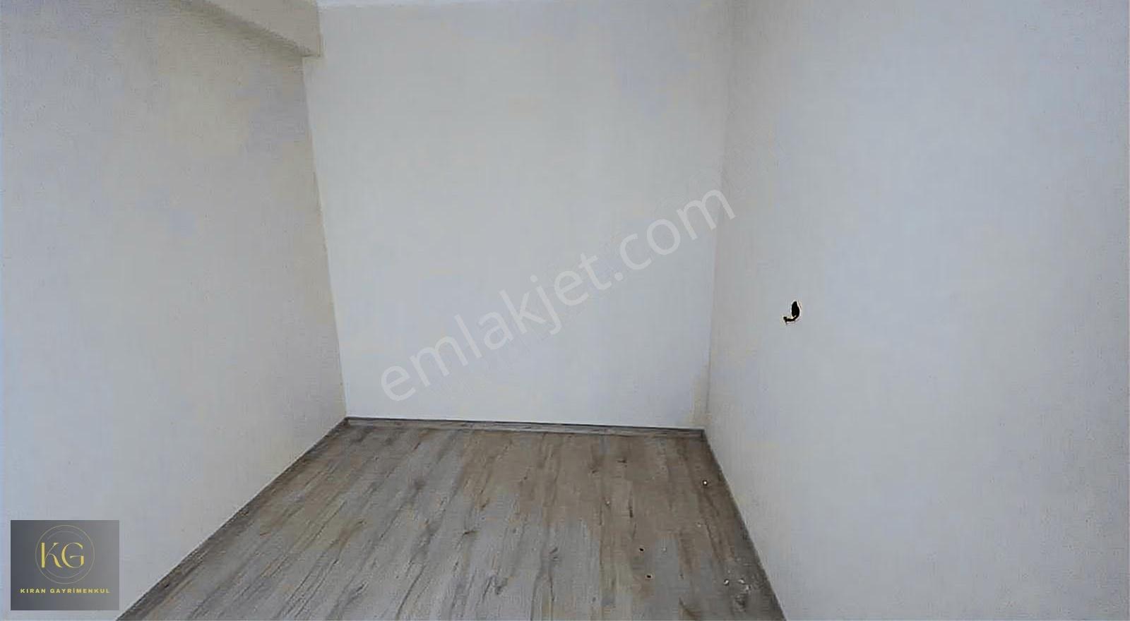 Manisa Yunusemre Muradiye Mahalesinde Sıfır 2+1 Daire - Görsel 2