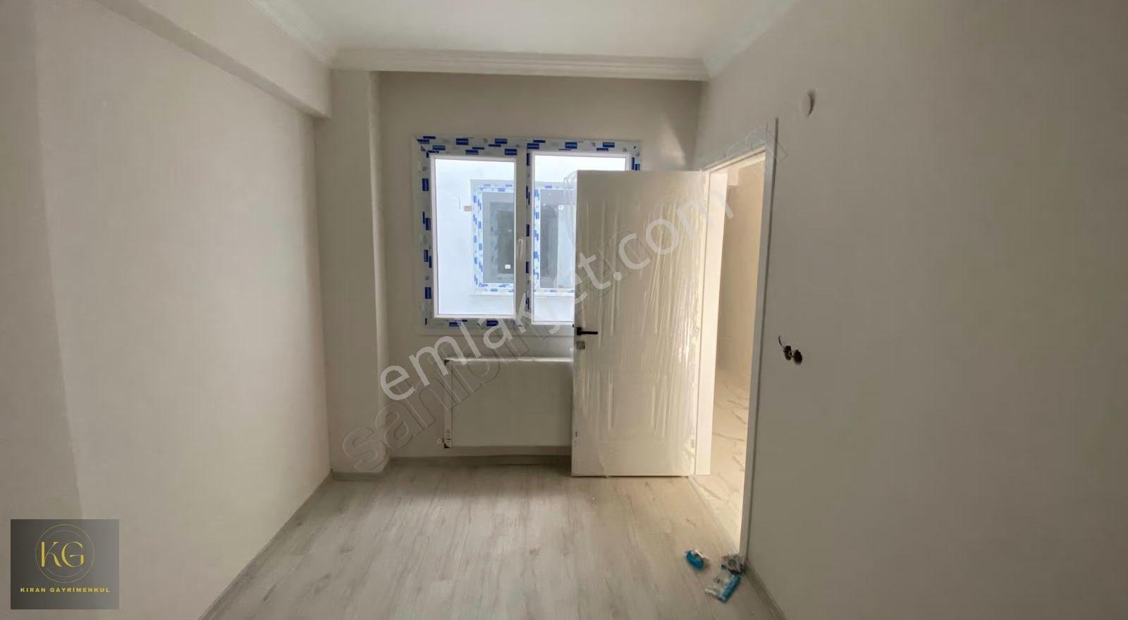 Manisa Yunusemre Muradiye Mahalesinde Sıfır 2+1 Daire - Görsel 13