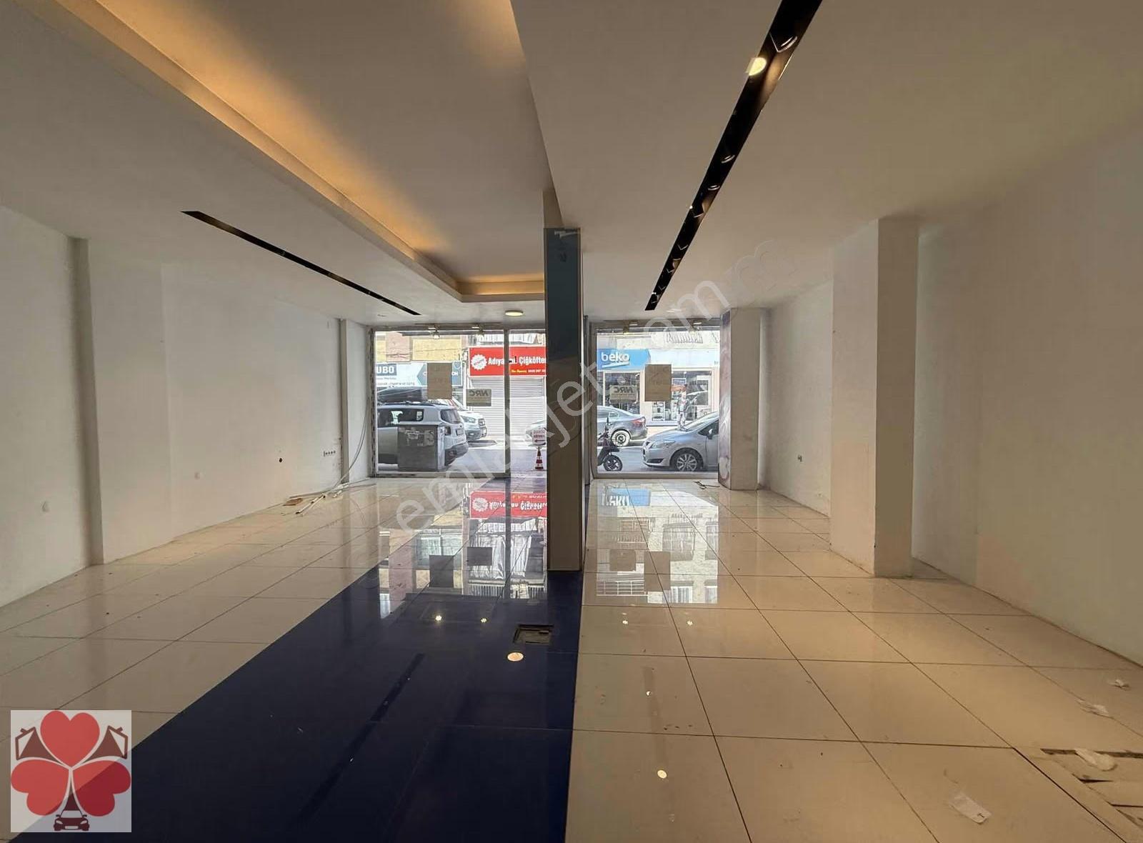 Yonca'dan Kiralık Çarşı Merkezde 108.cadde Üzerinde - Görsel 19