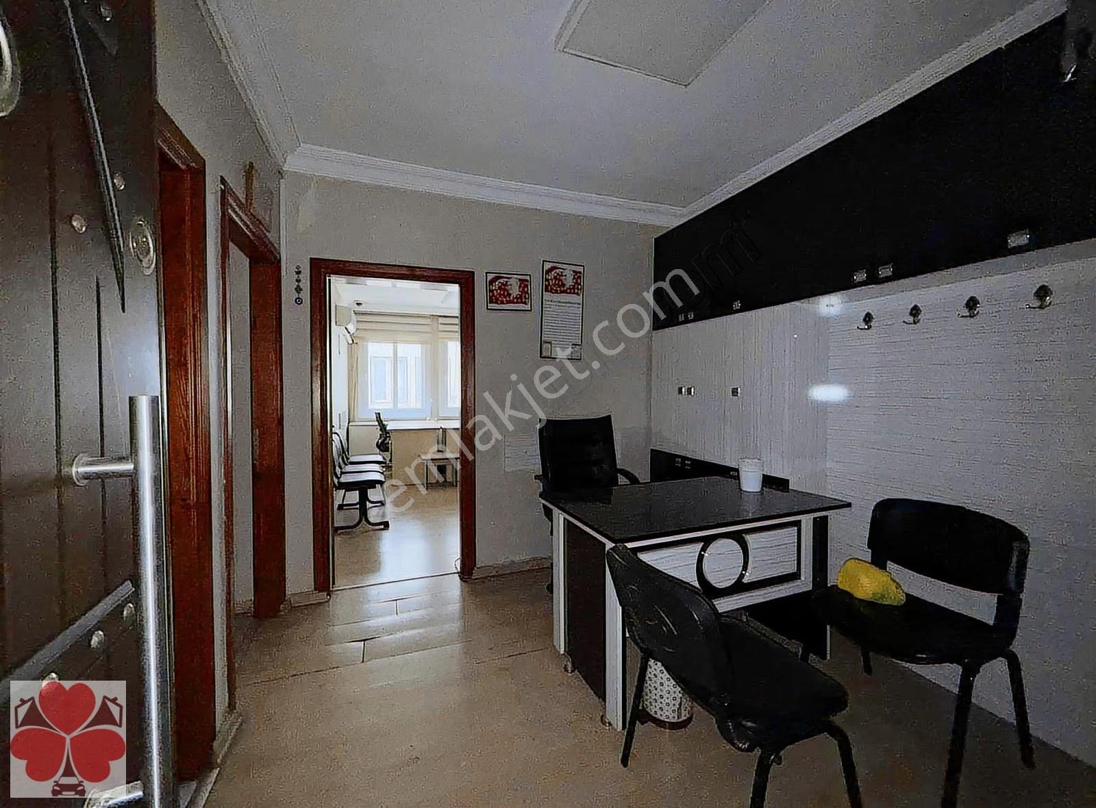 Yonca'dan Ful Eşyalı Çarşıda Maliyeye Adliyeye Yakın 2+1 Ofis - Görsel 11