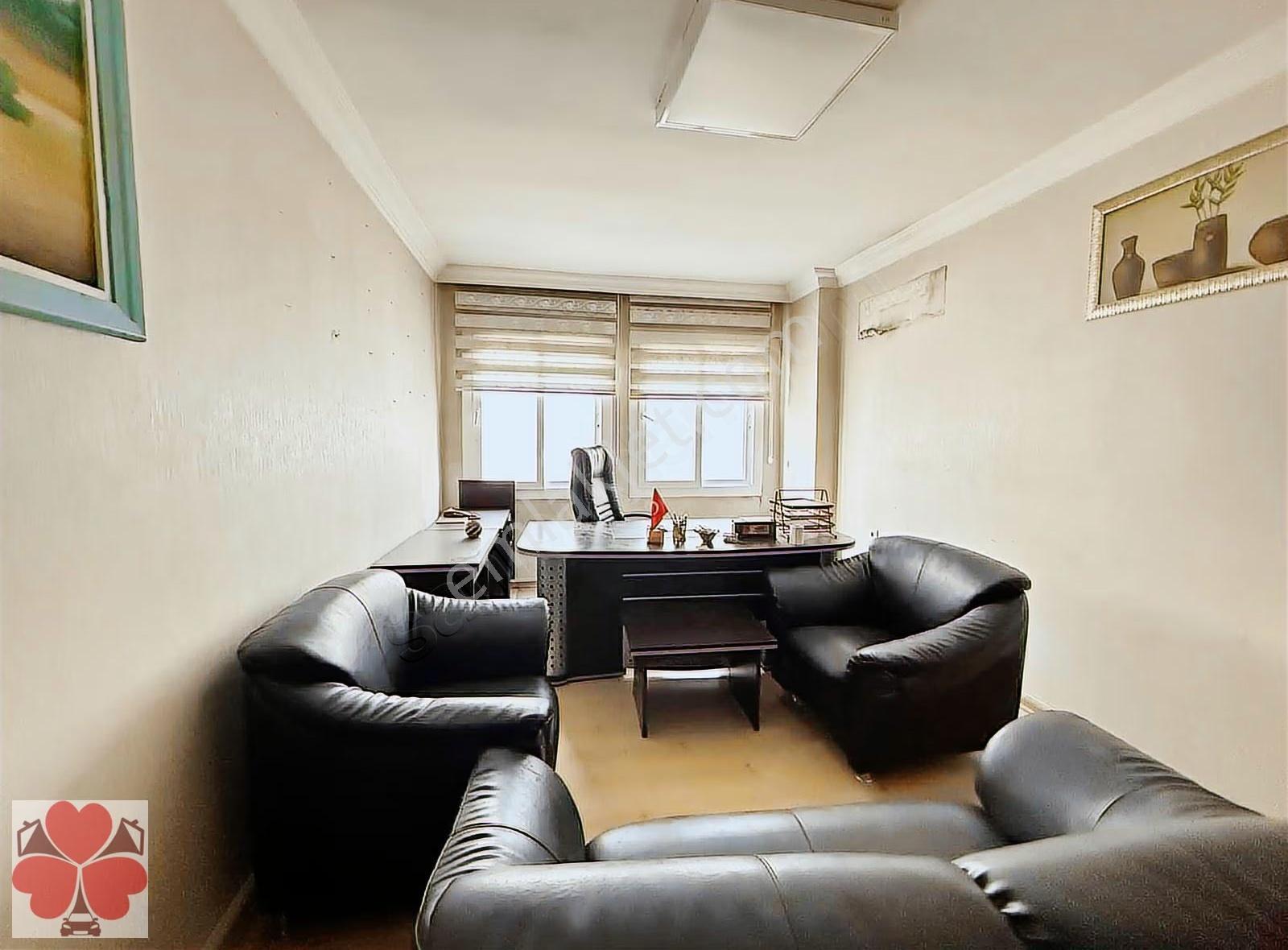 Yonca'dan Ful Eşyalı Çarşıda Maliyeye Adliyeye Yakın 2+1 Ofis - Görsel 8