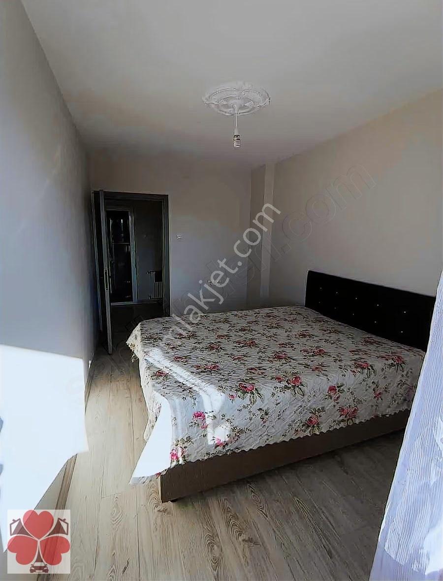 Yonca'dan Ful Eşyalı Kiralık Adliye Civarı D.gazlı Yapılı 3+1 ! - Görsel 7