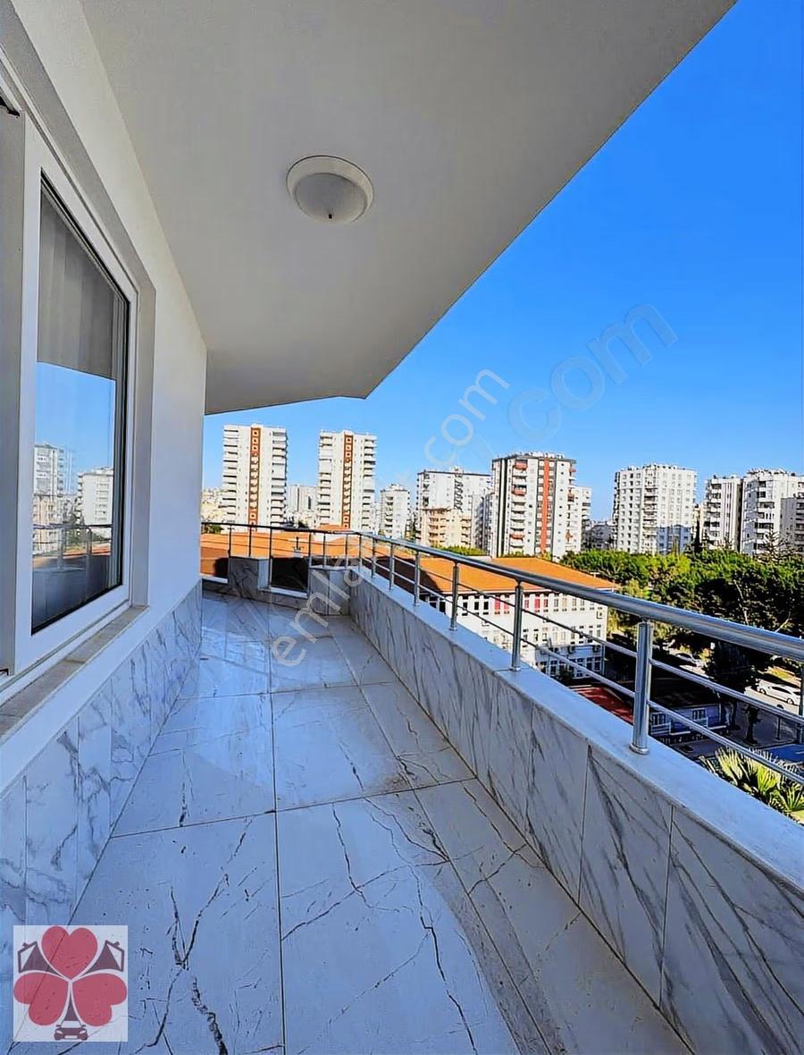 Yonca'dan Viranşehir'de Modern Tasarım Eşsiz Satılık 4+1 Daire - Görsel 14