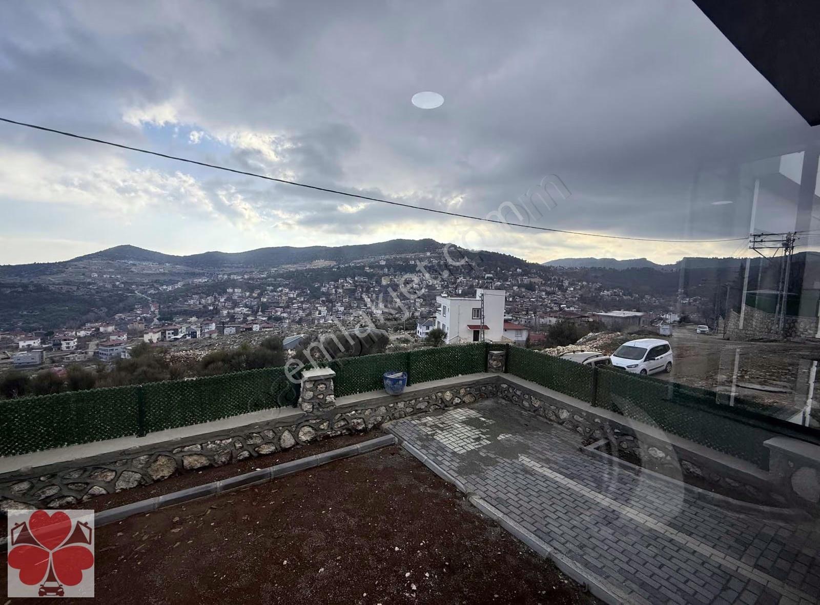Fiyat Düştü! Soğucak'ta Sıfır Lüx Dublex Villa! 300m2 Emsalsiz ! - Görsel 33