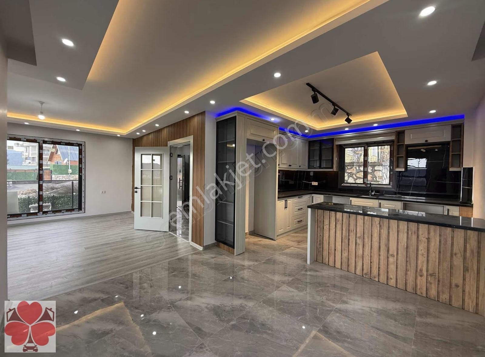Fiyat Düştü! Soğucak'ta Sıfır Lüx Dublex Villa! 300m2 Emsalsiz ! - Görsel 21