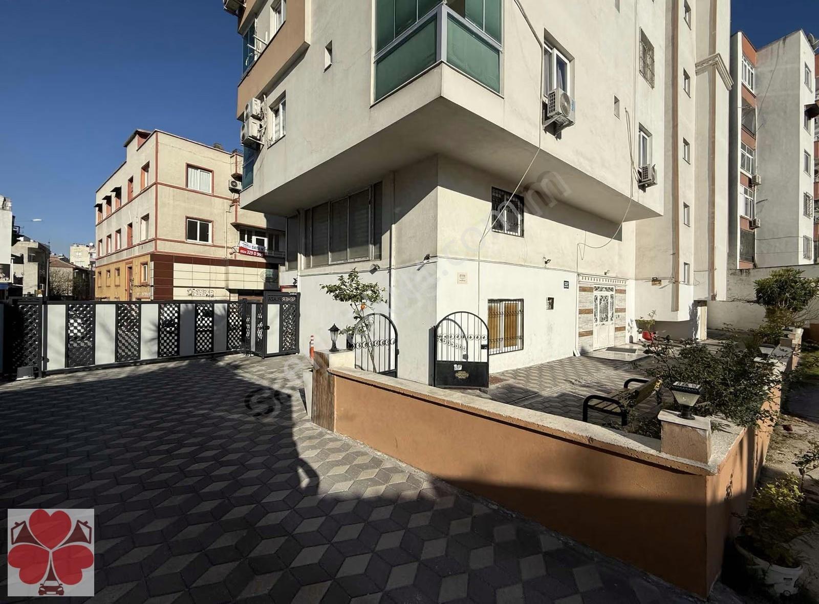 Yonca'dan Çarşıda Otoparklı Ultra Lüx Geniş 2+1 Kaçmaz Daire !!! - Görsel 17